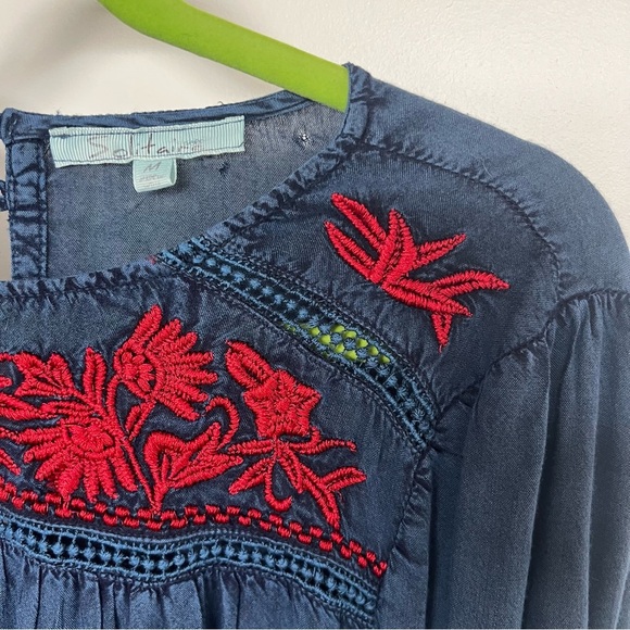 Solitaire Embroidered Long Sleeve Boho Top - Picture 4 of 7